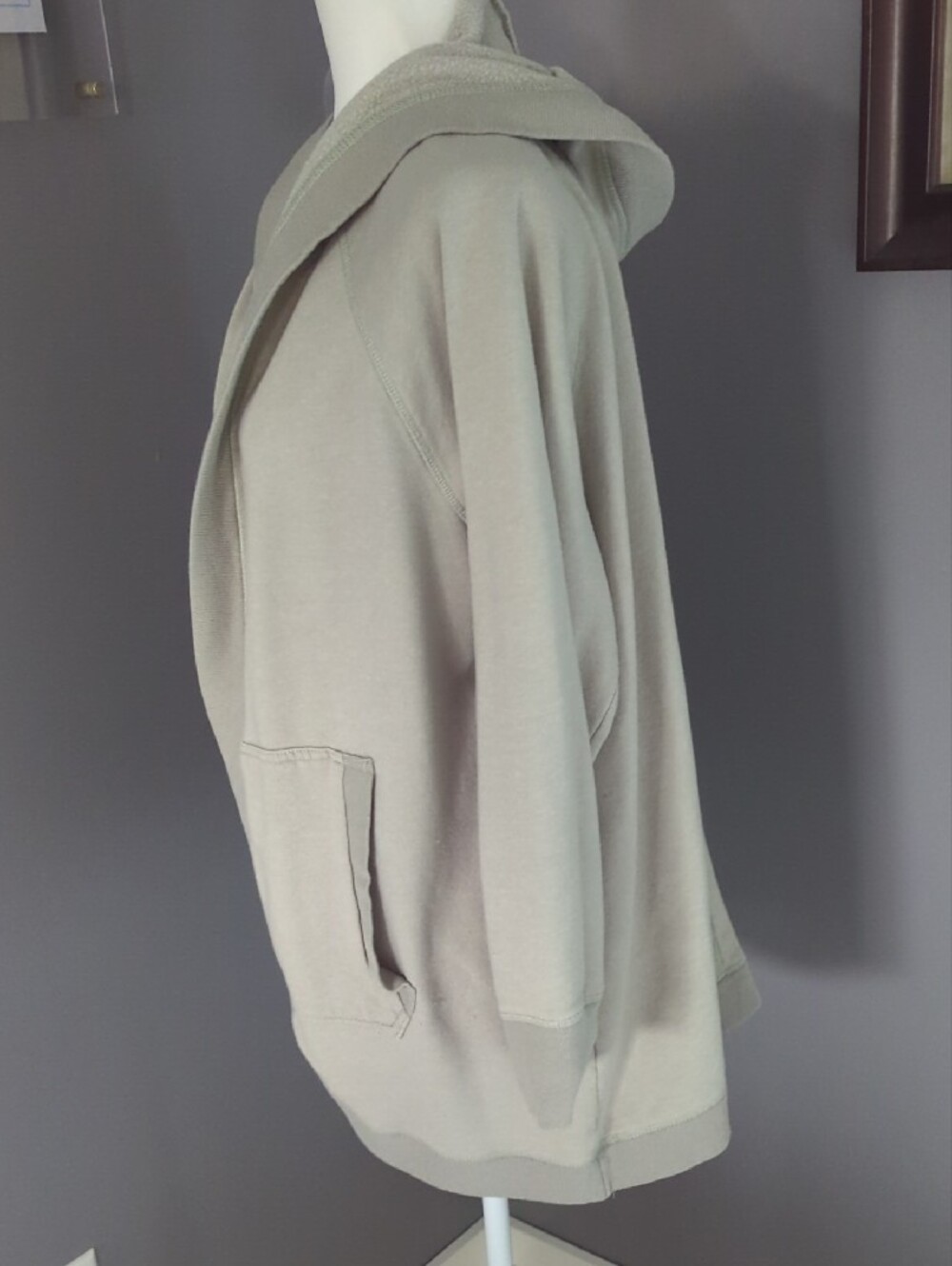 3 For $30. Olive & Oak Hooded Open-Front Sweatshirt Jacket in Light Green - Picture 3 of 8